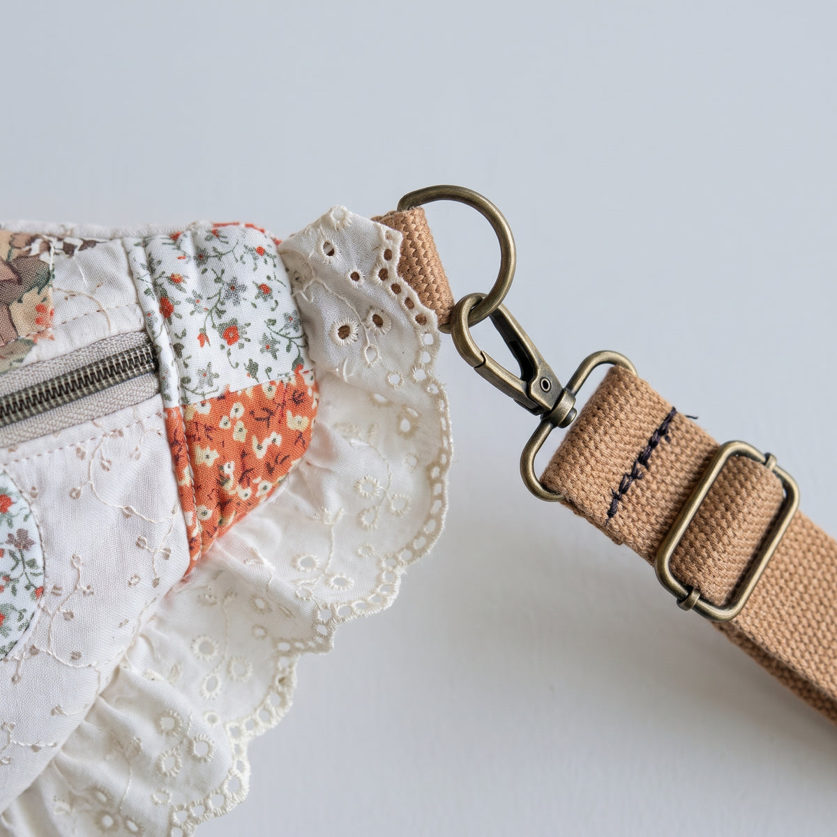 Patchwork Fanny Pack Sewing Pattern PDF, Half Moon Belt Bag with Lace Ruffle and Curved Zipper, Vintage Quilt Upcycle