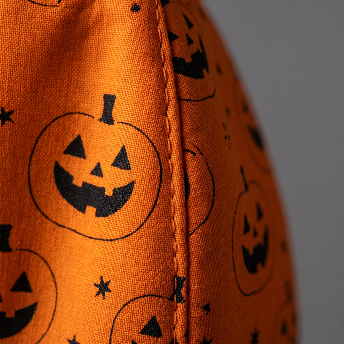 Trick or Treat Bag Sewing Pattern PDF | Fabric Halloween Bucket & Basket, Fully Lined | One Fat Quarter | A4 & US Letter