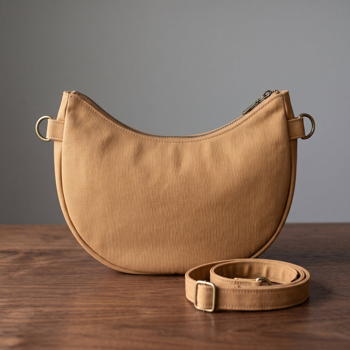Crescent Bag Sewing Pattern PDF | Crossbody Shoulder Bag with Zip Pocket | A4, A0 Copyshop & Layered Files