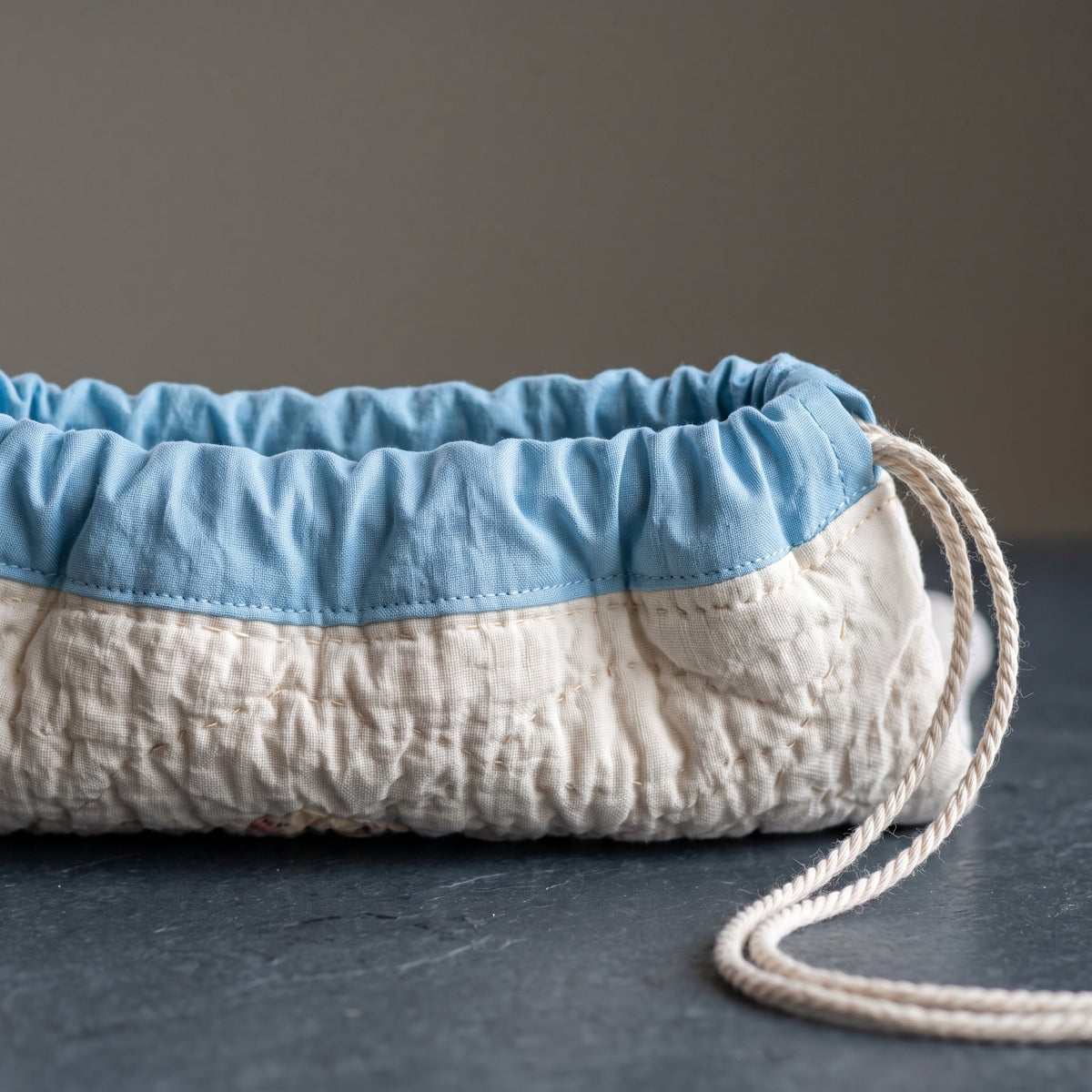 Dresden Plate Drawstring Bag Pattern PDF - Quilted Project Bag - Full Size Petal Template - Scrap Friendly Sewing Pattern