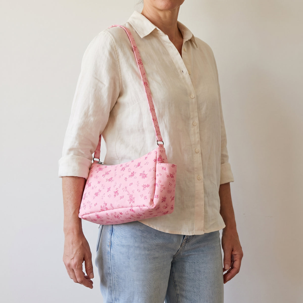 Small Shoulder Bag Sewing Pattern | Zip Top with Two Side Pockets | 24 x 12.5 x 8 cm | A4 & US Letter PDF | Instant Download