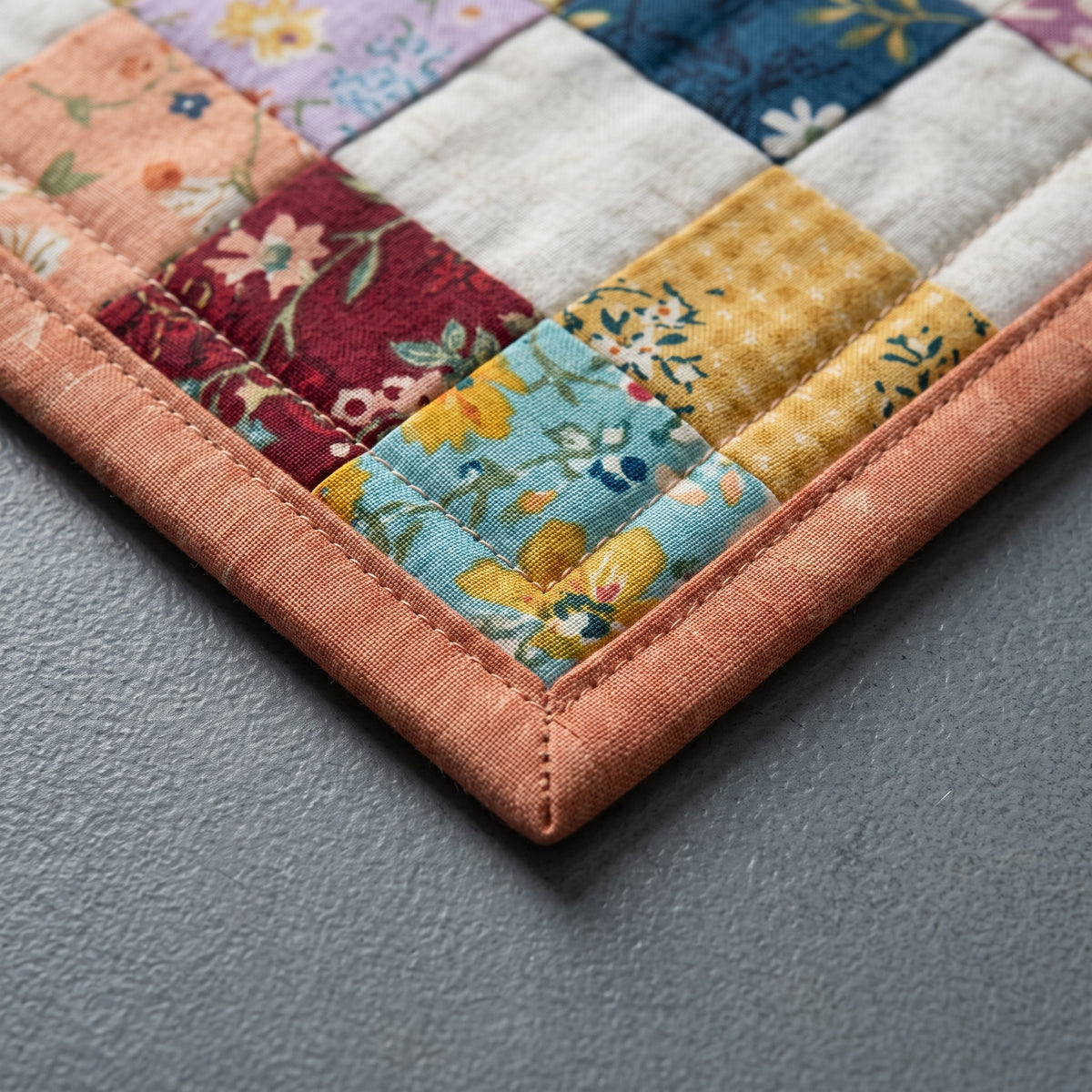 Modern Patchwork Quilt Pattern PDF | Queen Bed Quilt | Fat Quarter