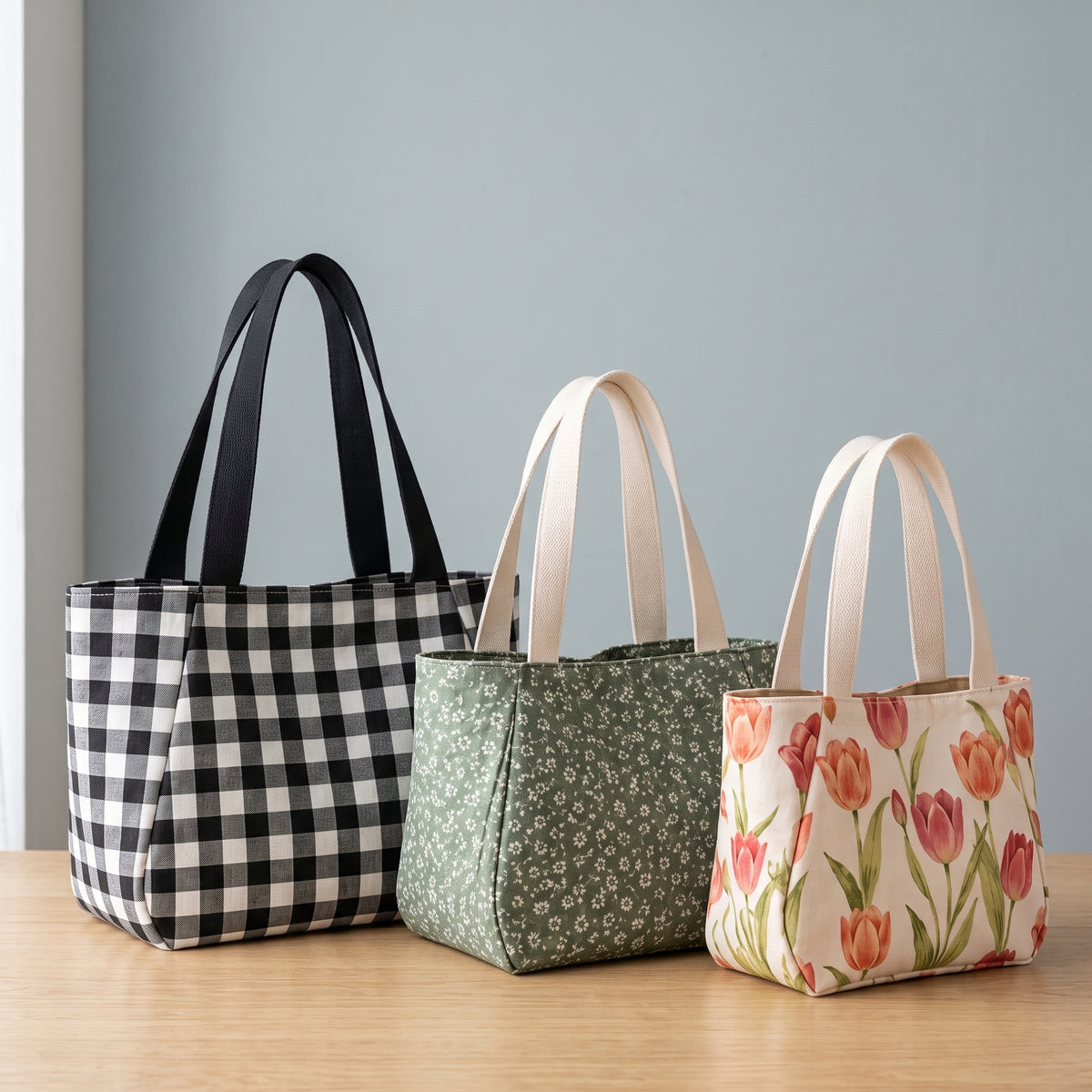 Tote Bag Sewing Pattern PDF, 3 Sizes, Easy Lunch & Project Bag